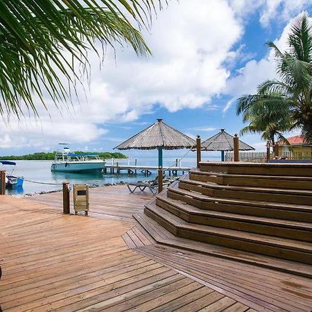 Wikkid Resort Dixon Cove Экстерьер фото
